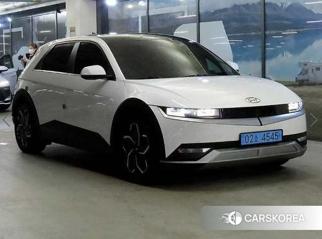 Hyundai Ionic 5 2022 Белый из Кореи