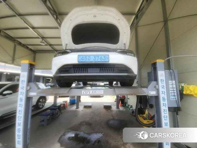 Kia EV6 2022 Белый из Кореи
