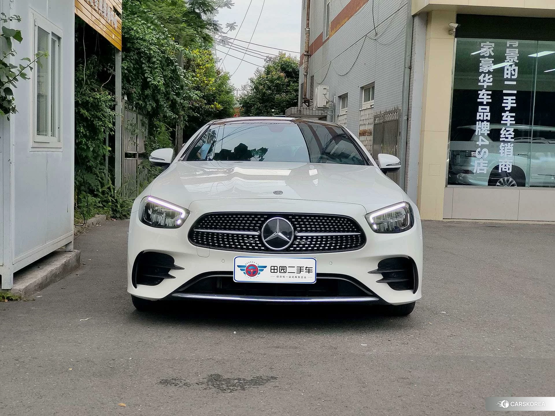Mercedes-Benz E-class (imported) 2021 Белый из Китая