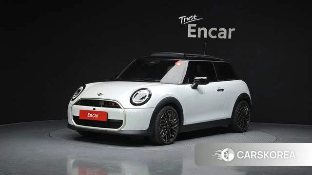 Mini Cooper S 4th Generation 2025 Белый из Кореи