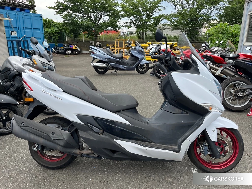 Проданный Suzuki BURGMAN 400 2019 из Японии