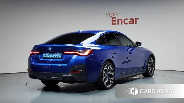 BMW i4 2023 Синий из Кореи