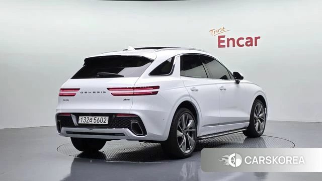 Genesis GV70 2023 Белый из Кореи