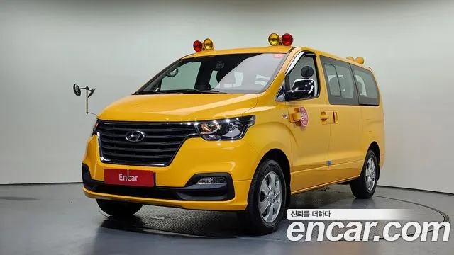 Hyundai The New Grand Starex 2019 Желтый из Кореи