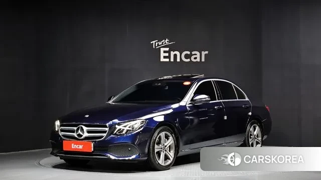 Mercedes-Benz E-Class W213 2019 Синий из Кореи
