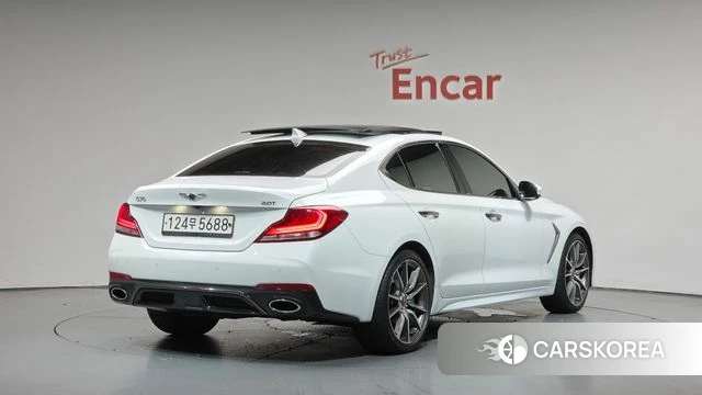 Genesis G70 2019 Белый из Кореи