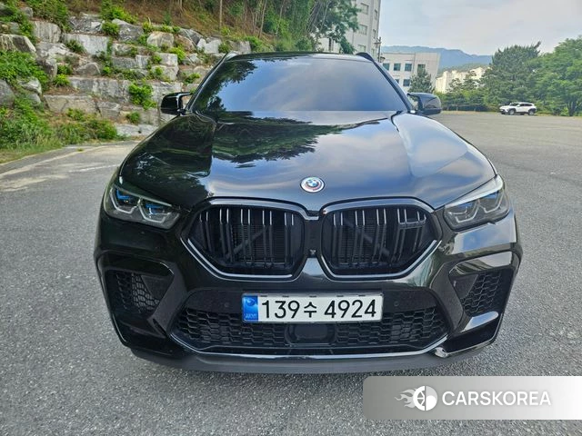 BMW X6M (G06) 2023 Черный из Кореи