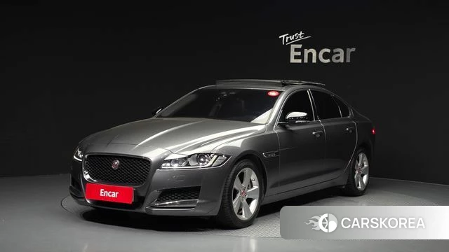 Jaguar XF (X260) 2018 Серый из Кореи