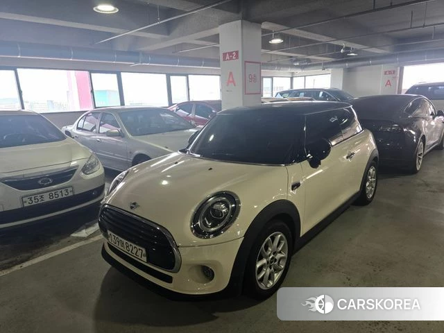 Mini Cooper 2020 Жемчужный цвет из Кореи