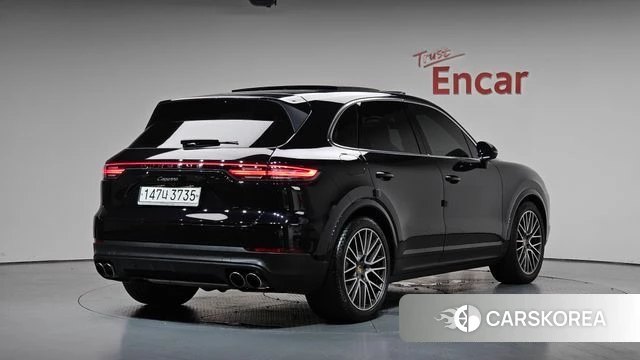 Porsche Cayenne (PO536) 2019 Черный из Кореи