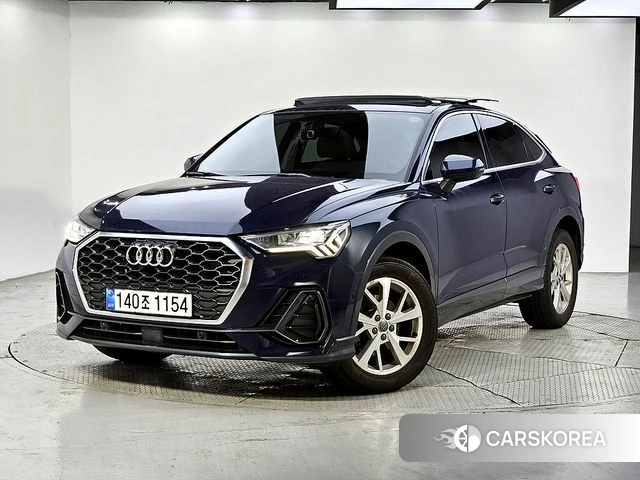 Audi Q3 (F3) 2020 Синий из Кореи