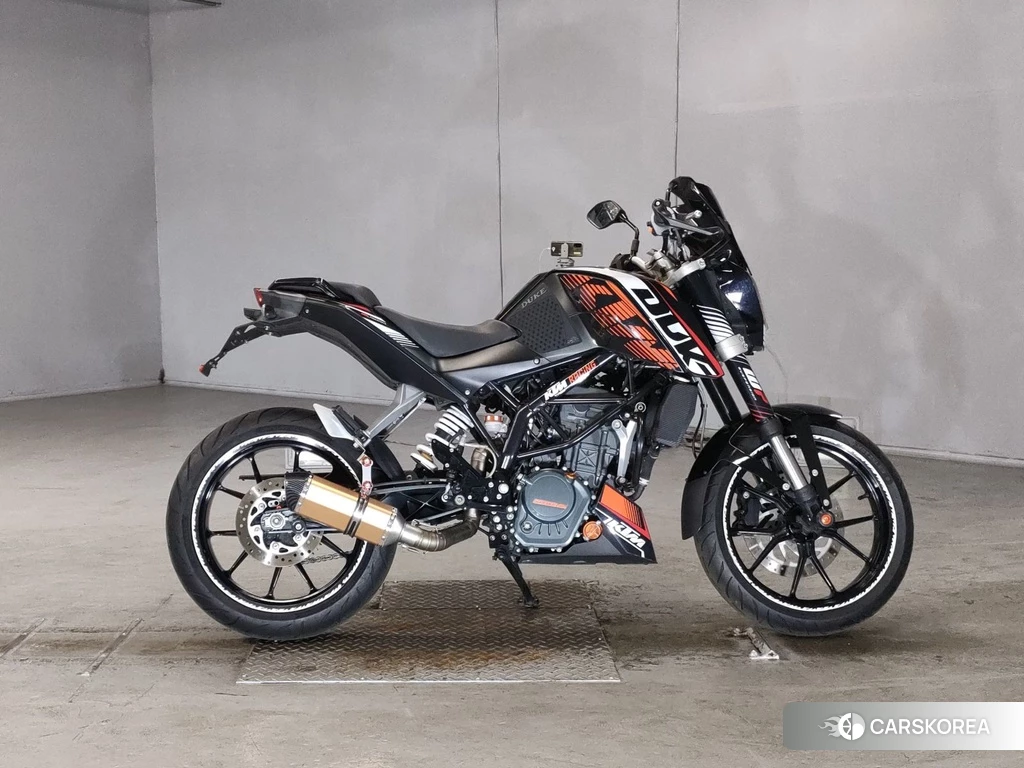Проданный KTM 200 DUKE 2014 из Японии
