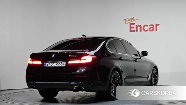 BMW 5 Series (G30) 2021 Серый из Кореи