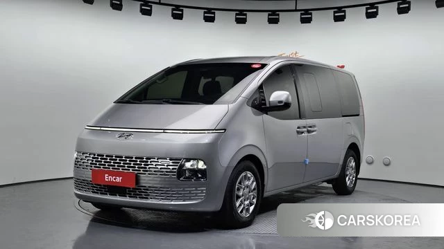 Hyundai Staria 2021 Серебряный из Кореи