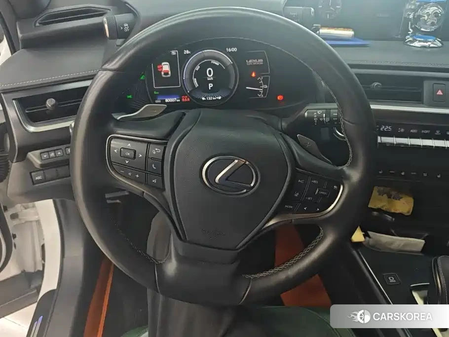 Lexus UX 2022 Белый из Китая