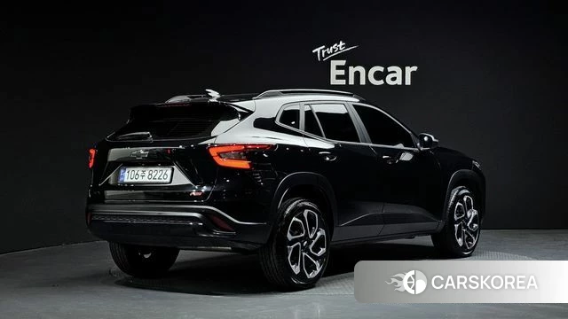 Chevrolet (GM Daewoo) Trax Crossover 2024 Черный из Кореи