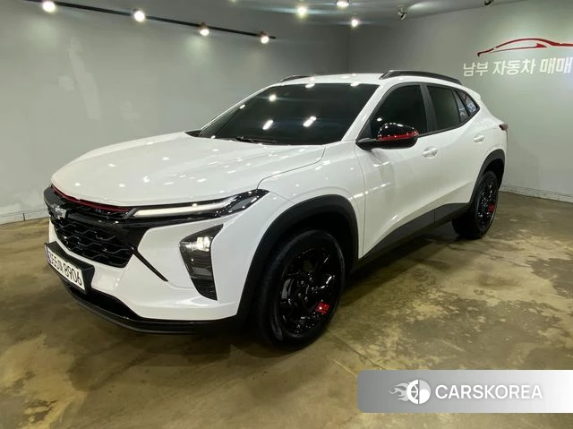 Chevrolet (GM Daewoo) Trax Crossover 2025 Белый из Кореи
