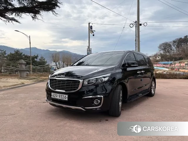 Kia All New Carnival 2018 Черный из Кореи