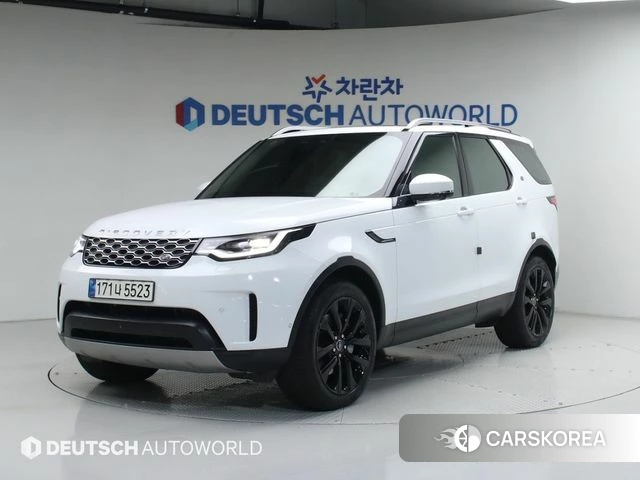 Land Rover Discovery 5 2021 Белый из Кореи