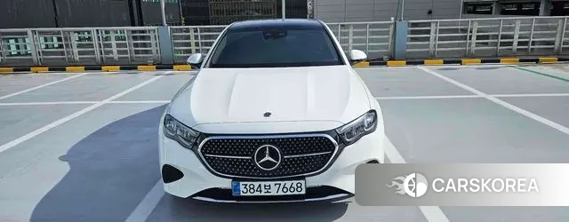 Mercedes-Benz E-Class W214 2024 Белый из Кореи