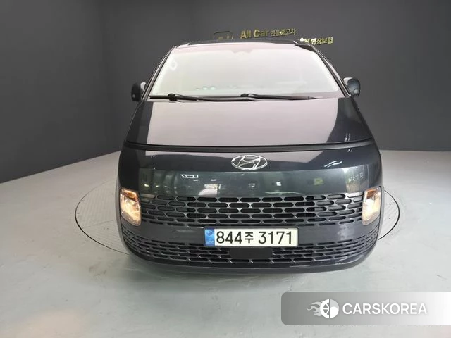 Hyundai Staria 2022 Серый из Кореи