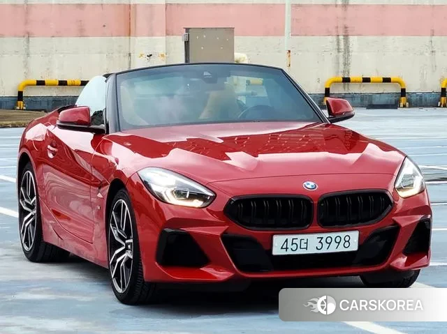 BMW Z4 (G29) 2019 Красный из Кореи