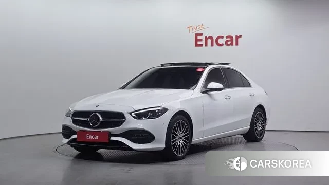 Mercedes-Benz C-Class W206 2024 Белый из Кореи