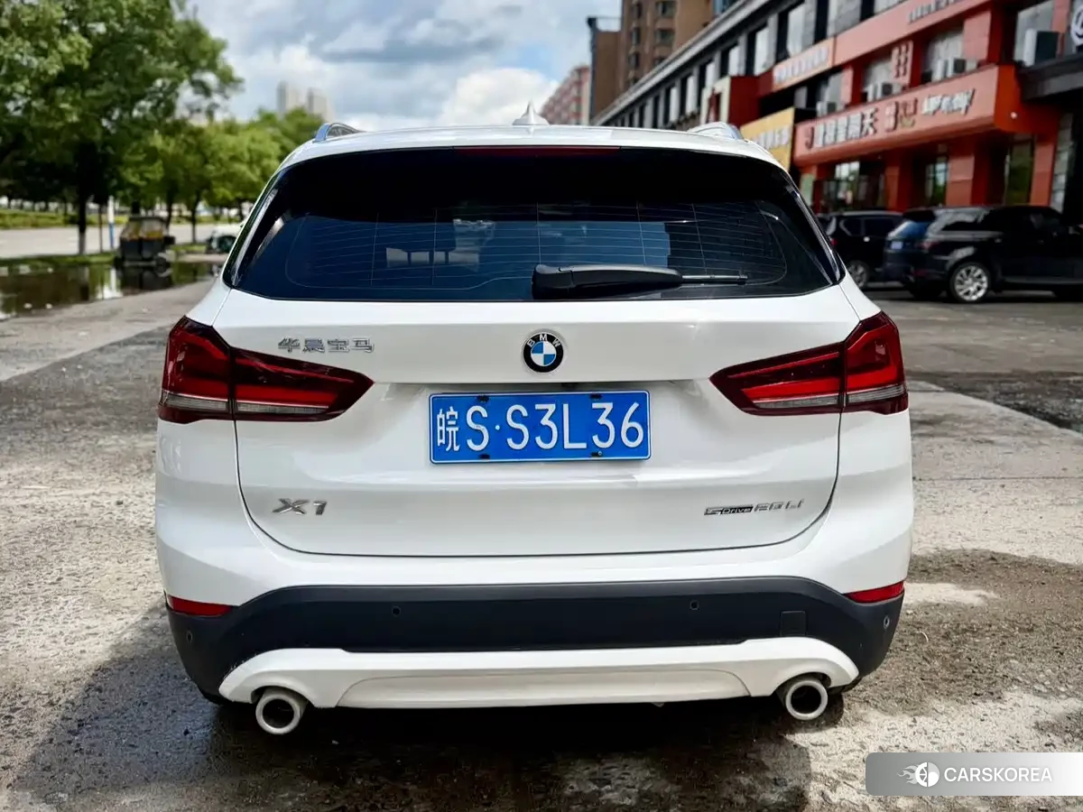 BMW X1 2021 Белый из Китая