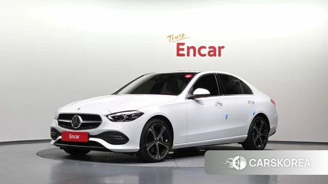 Mercedes-Benz C-Class W206 2023 Белый из Кореи