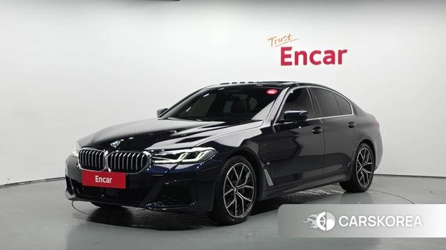 BMW 5 Series (G30) 2022 Черный из Кореи