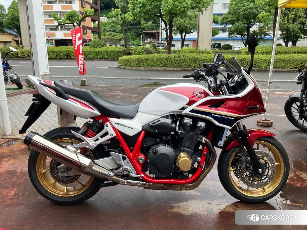 Проданный Honda CB1300SF BOLDOR ABS 2021 из Японии