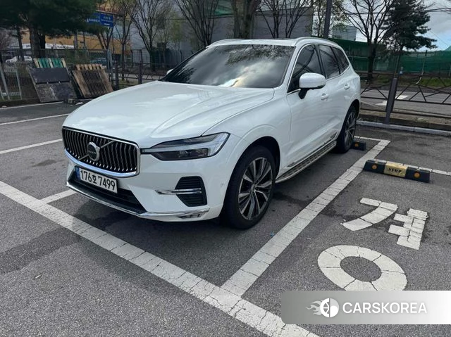 Volvo XC60 second Generation 2022 Белый из Кореи