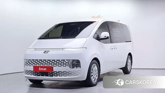 Hyundai Staria 2022 Белый из Кореи