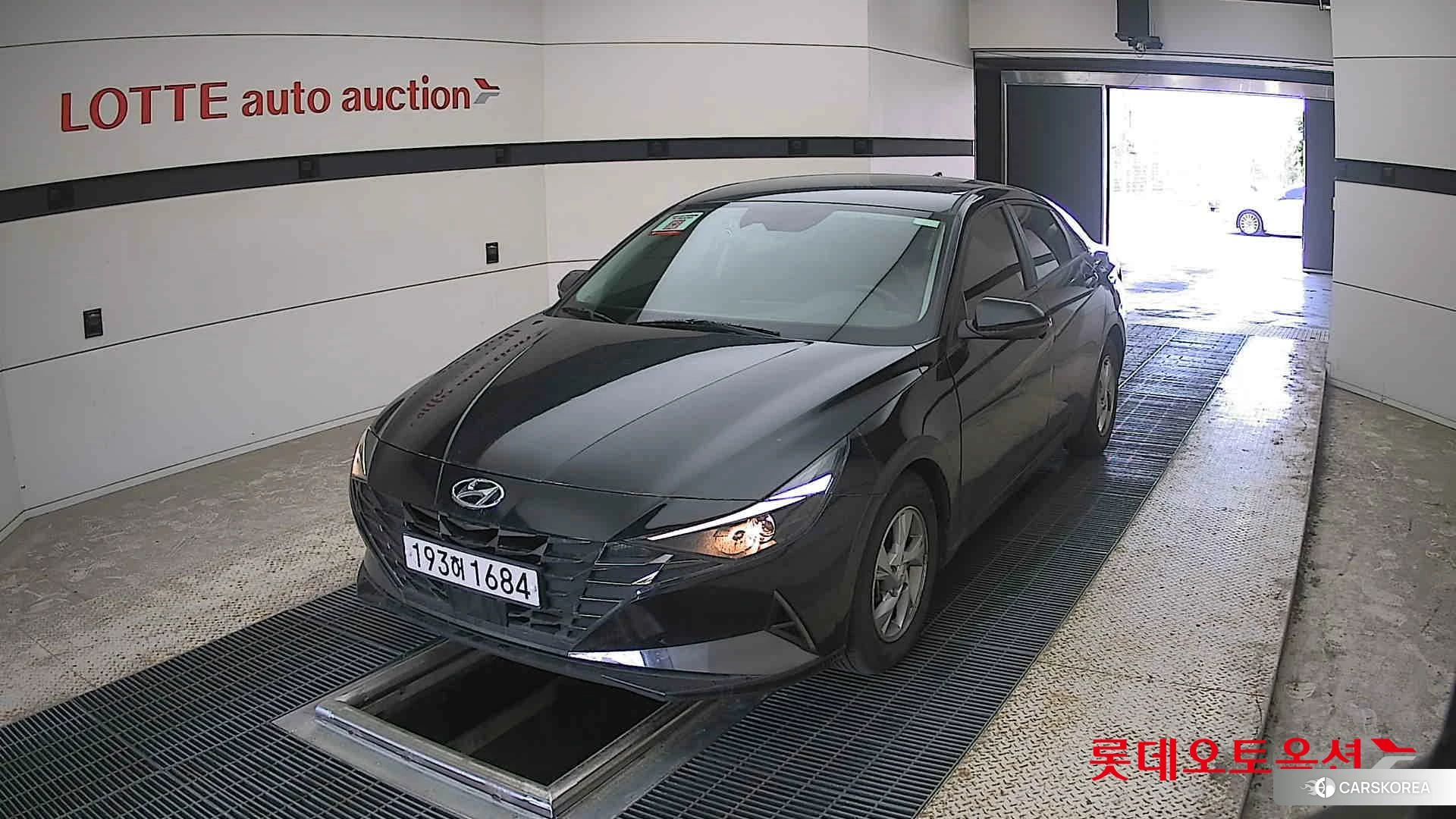 Hyundai Avante 2022 Phantom Black Pearl из Кореи