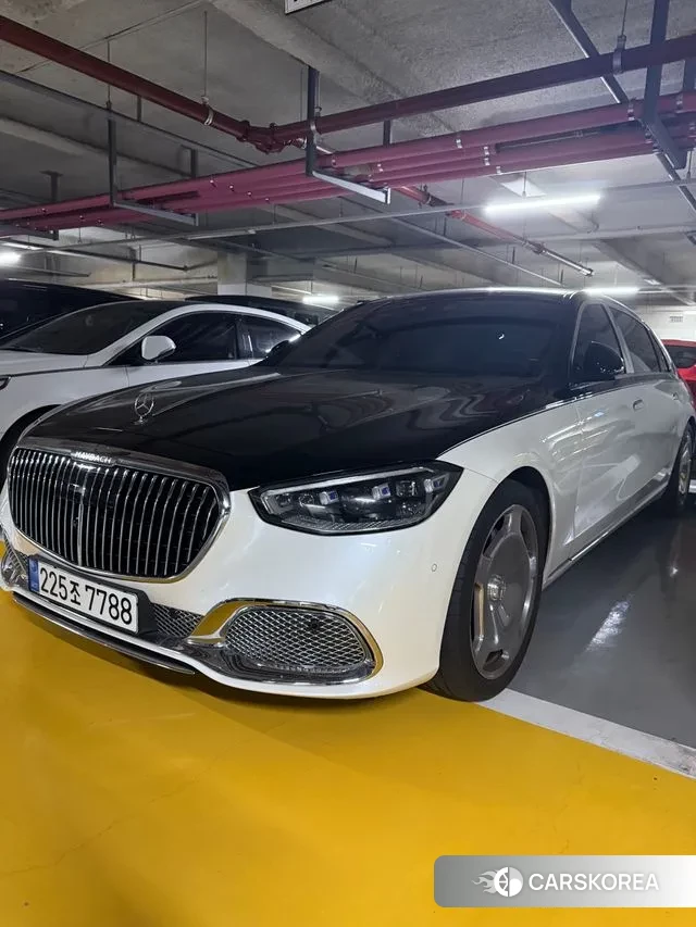 Mercedes-Benz S-Class W223 2022 Белый двухцветный из Кореи