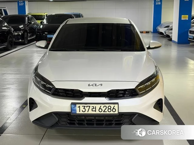 Kia The New K3 2nd generation 2022 Белый из Кореи