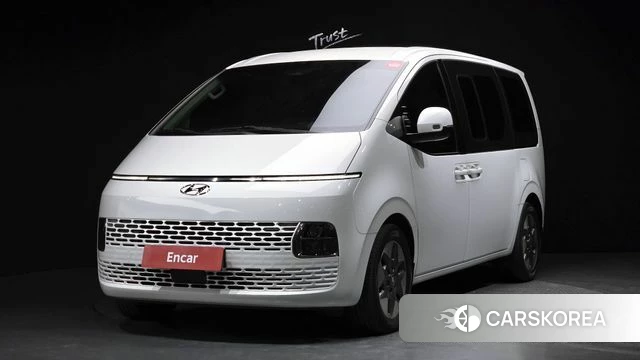 Hyundai Staria 2022 Белый из Кореи