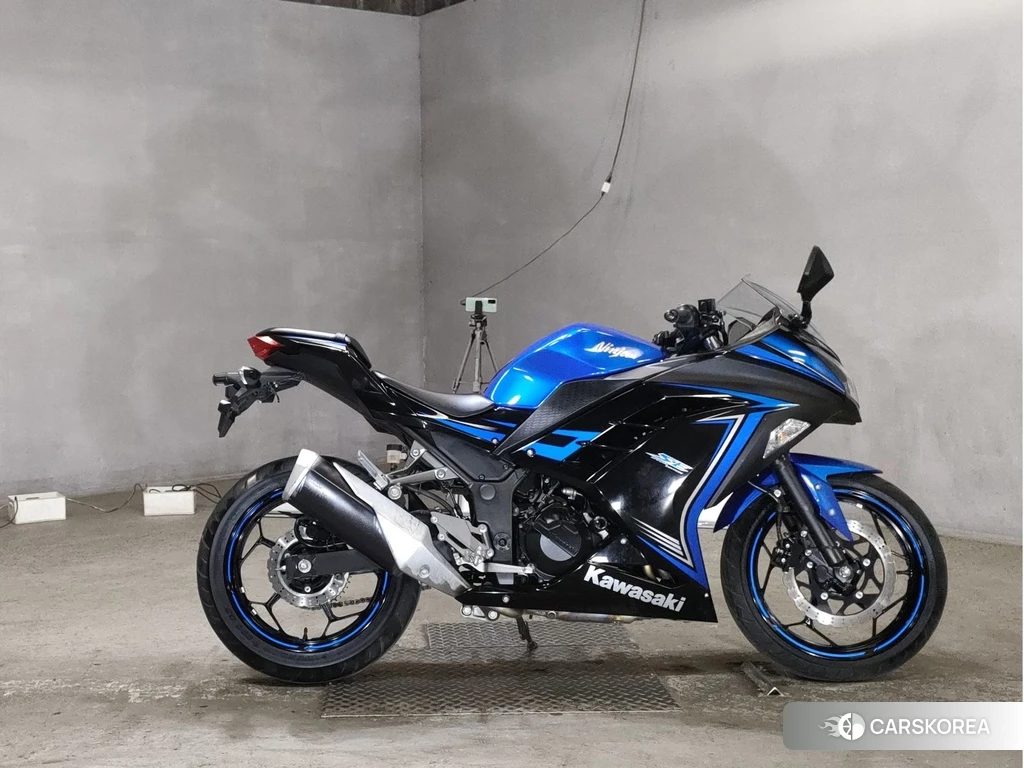 Проданный Kawasaki NINJA 250 2015 из Японии, фото 2