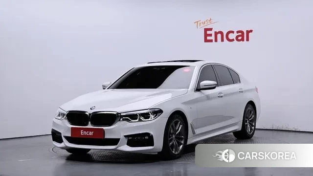 BMW 5 Series (G30) 2018 Белый из Кореи