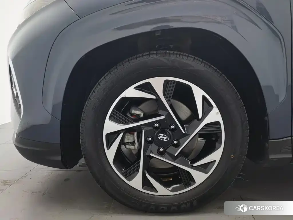 Hyundai Kustu 2022 Синий из Китая