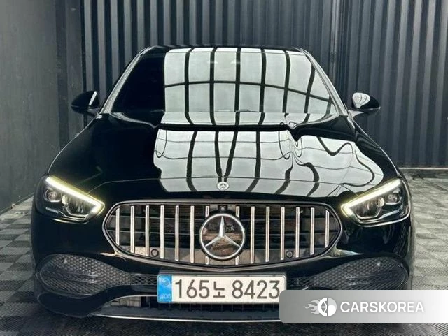 Mercedes-Benz C-Class W206 2024 Черный из Кореи