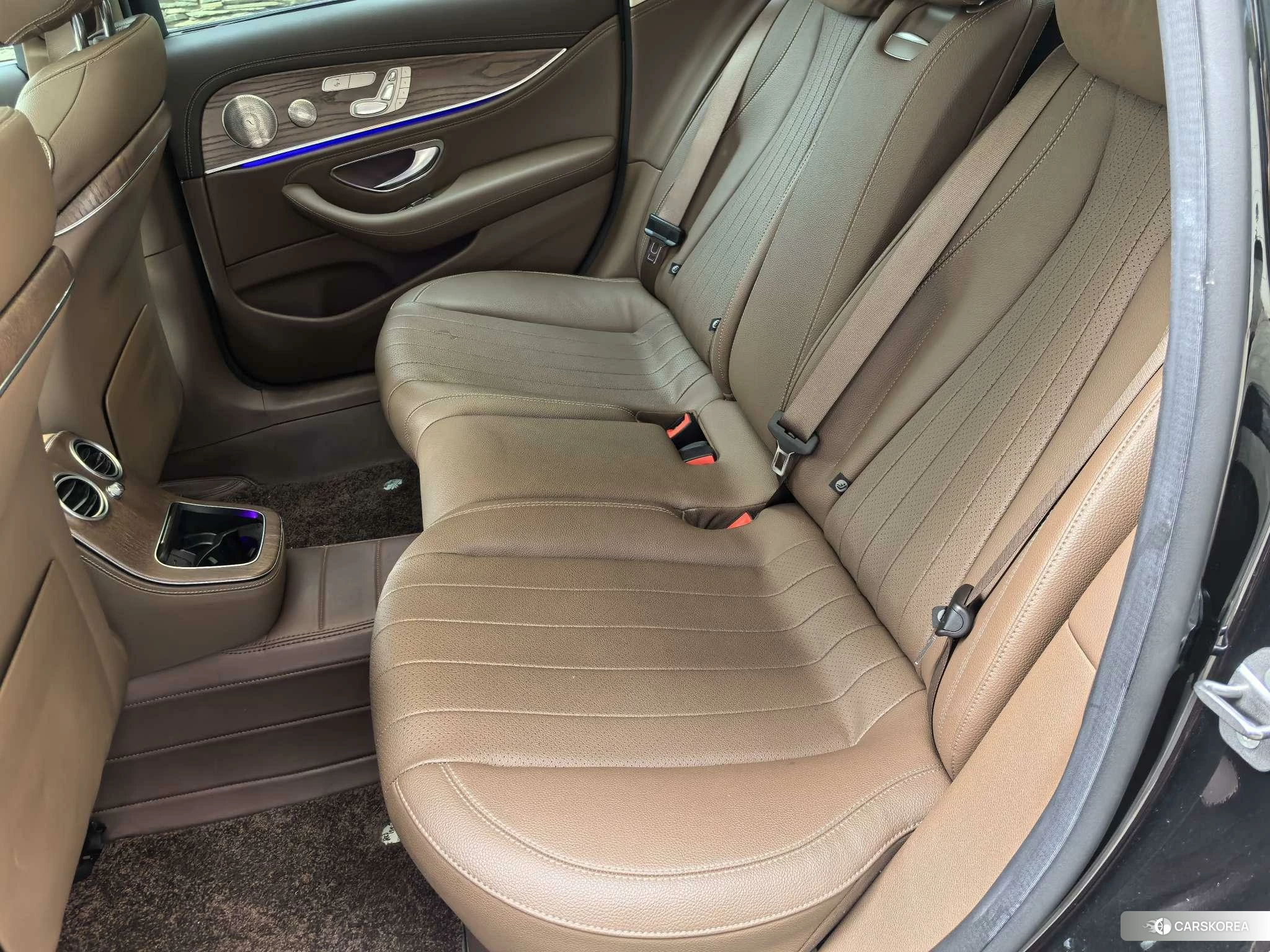 Mercedes-Benz E-class 2022 Черный из Китая