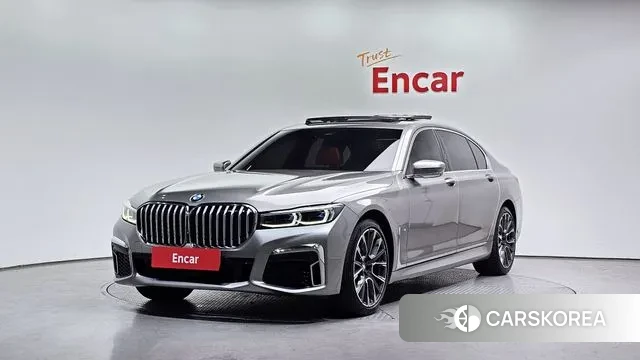 BMW 7 Series (G11) 2020 Серебристо-серый из Кореи