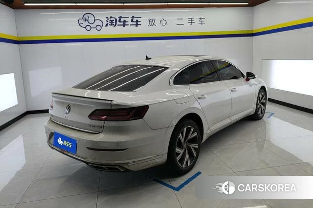 Volkswagen CC 2022 Белый из Китая
