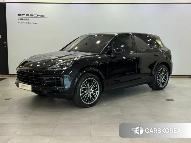 Porsche Cayenne (PO536) 2023 Черный из Кореи