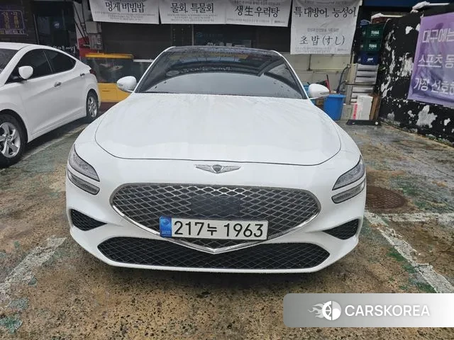 Genesis The New G70 2022 Белый из Кореи