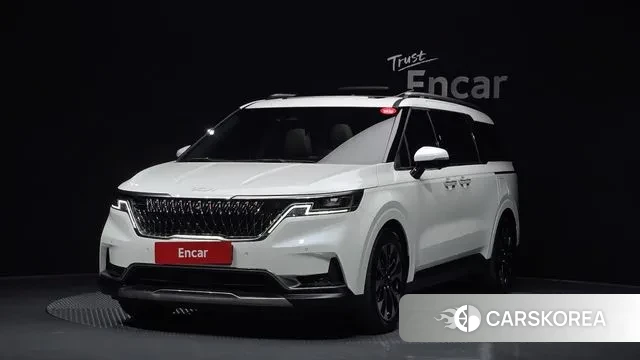 Kia Carnival 4th generation 2023 Белый из Кореи