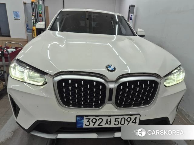 BMW X4 (G02) 2022 Белый из Кореи