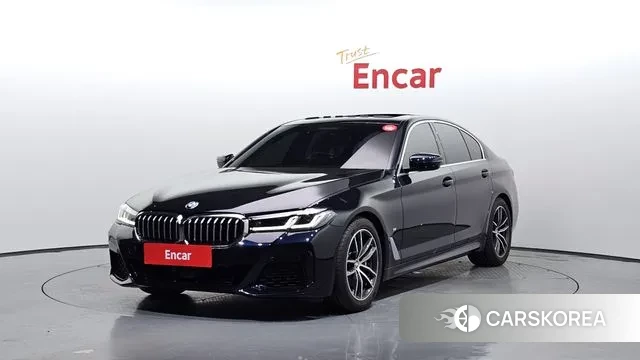 BMW 5 Series (G30) 2022 Черный из Кореи