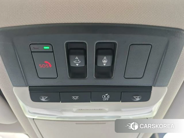 Nissan Qijun 2023 Шампань из Китая
